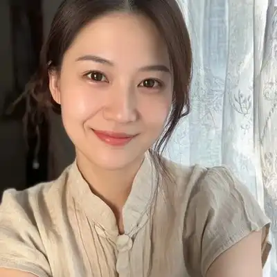 黄芳宇