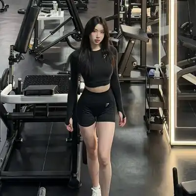 杨博